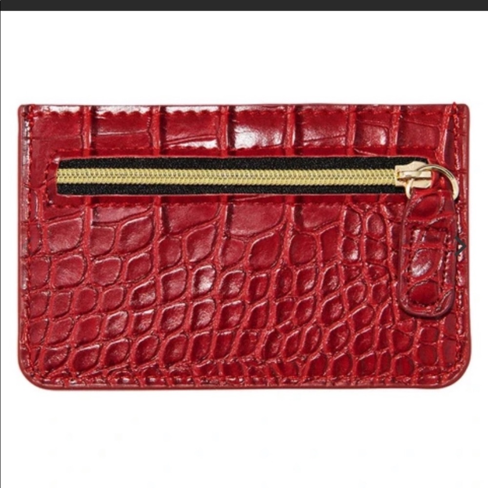 B-low the belt card holder